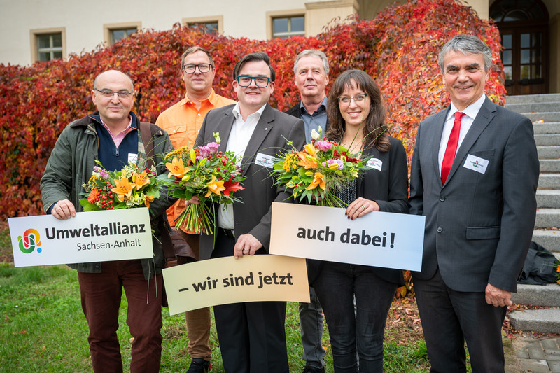 Gruppenfoto der neuen Mitglieder der Umweltallianz Sachsen-Anhalt